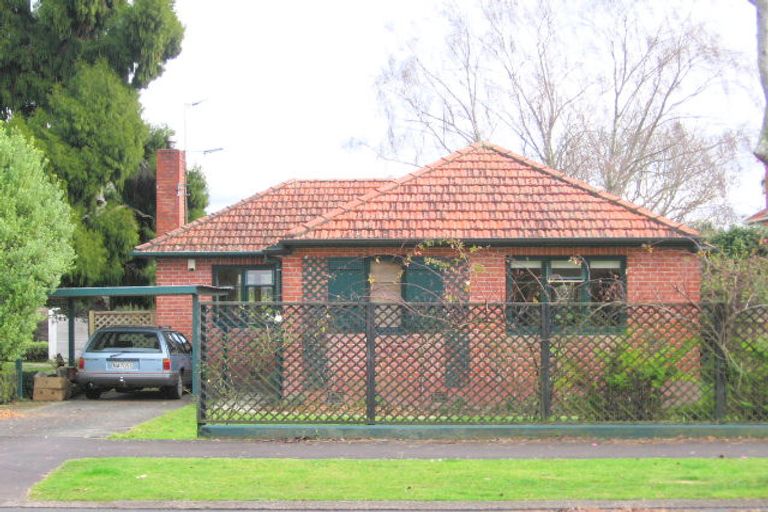 Photo of property in 105 Macfarlane Street, Hamilton East, Hamilton, 3216