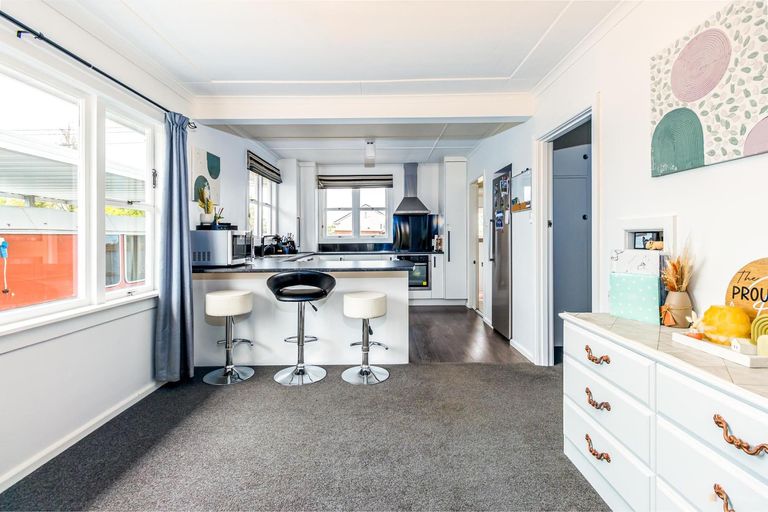 Photo of property in 22 Hughes Street, Waimate, 7924