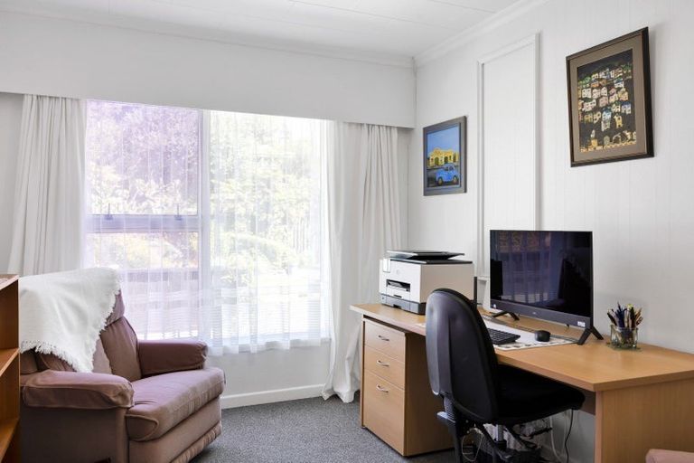 Photo of property in 31 Whakapaki Street, Urenui, 4375