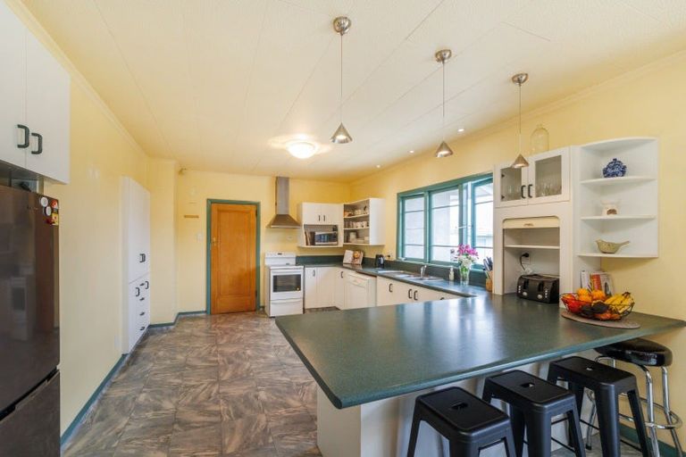 Photo of property in 828 Colyton Road, Bunnythorpe, Feilding, 4775