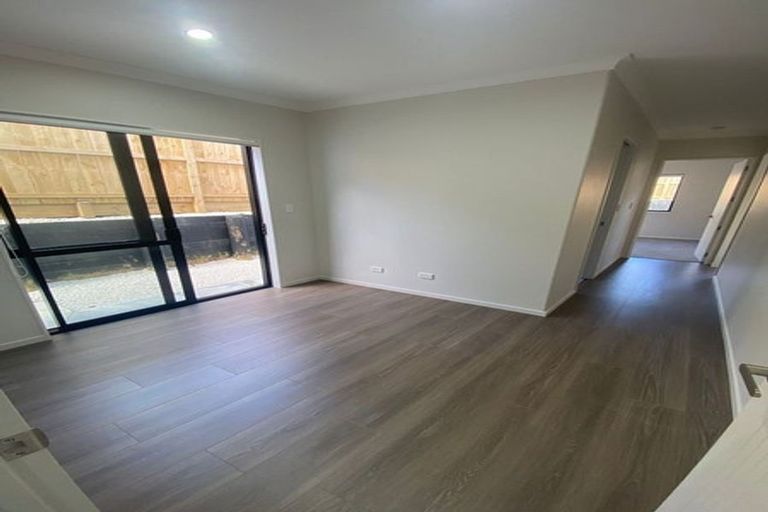 Photo of property in 19 Meadowridge Drive, Flat Bush, Auckland, 2019