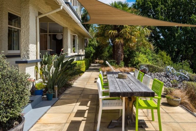 Photo of property in 19-21 Leicester Street, Picton, 7220