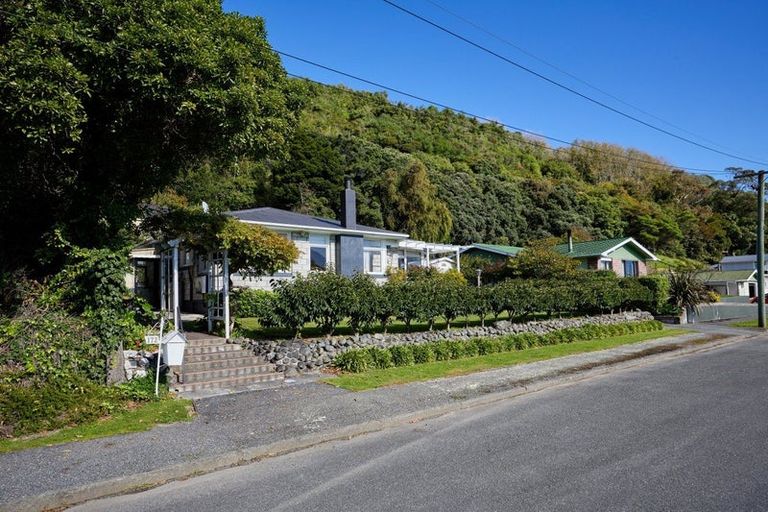 Photo of property in 172 Torquay Street, Kaikoura, 7300
