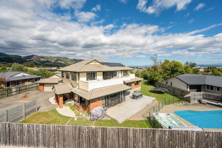 Photo of property in 3 Coleridge Place, Stoke, Nelson, 7011