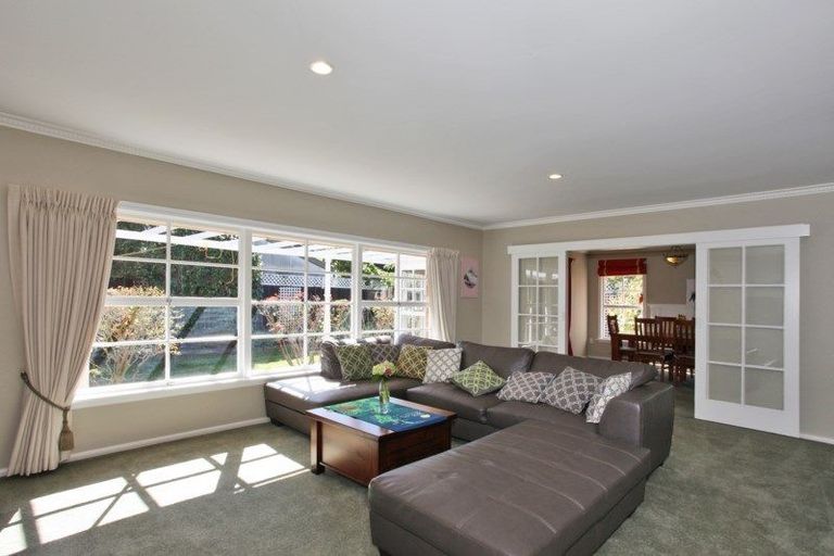 Photo of property in 60 Parkstone Avenue, Ilam, Christchurch, 8041