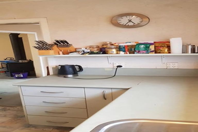 Photo of property in 9 Gordon Street, Avalon, Lower Hutt, 5011