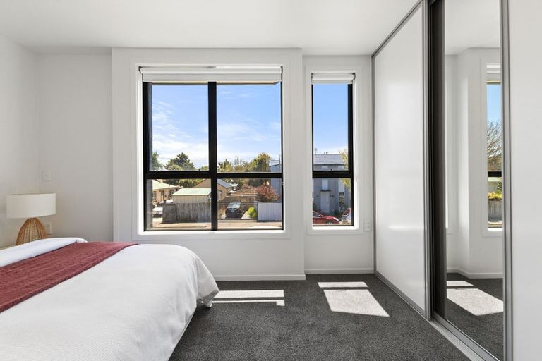 Photo of property in 13/14 Buffon Street, Waltham, Christchurch, 8023