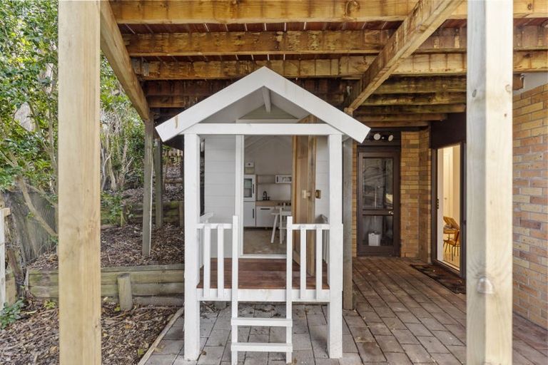 Photo of property in 18a Ridge Road, Howick, Auckland, 2014