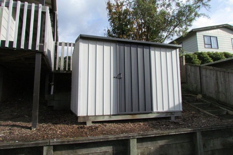 Photo of property in 6 Seagull Place, Whitby, Porirua, 5024