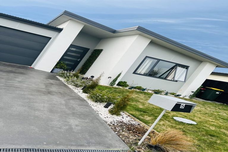 Photo of property in 5 Nettleship Way, Rolleston, 7615