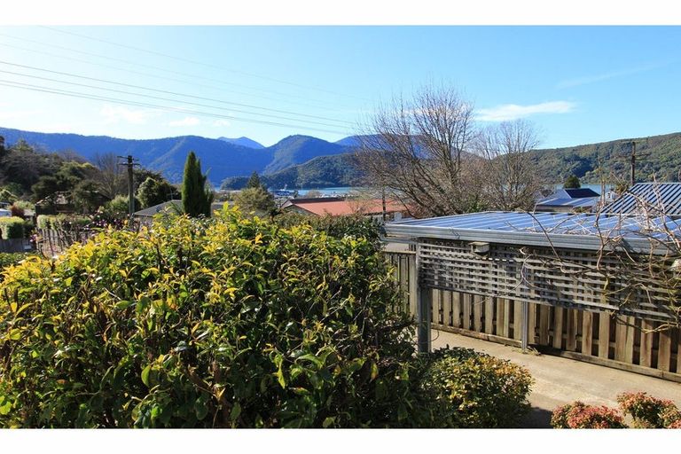 Photo of property in 11 Lawrence Street, Havelock, 7100