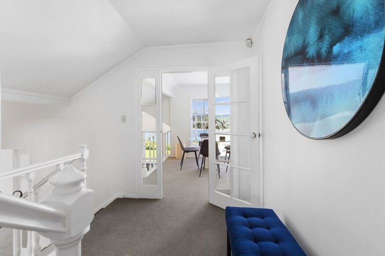 Photo of property in 20 Duchess Place, Maupuia, Wellington, 6022