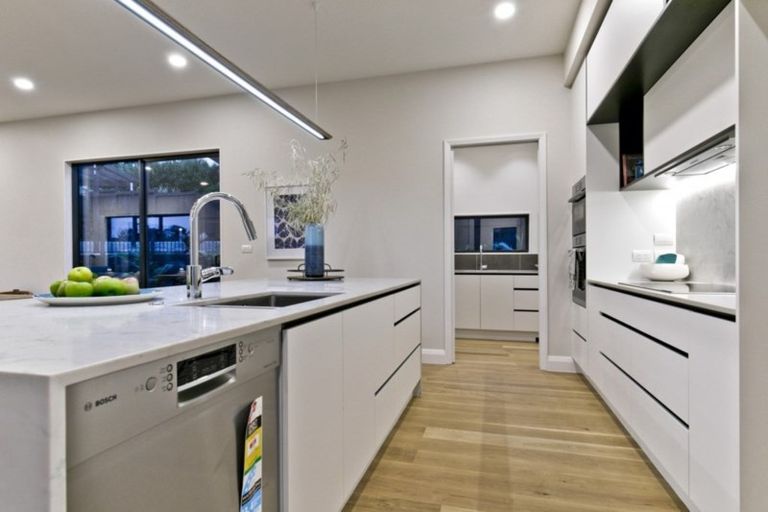 Photo of property in 13 Henry Blyth Lane, Greenhithe, Auckland, 0632