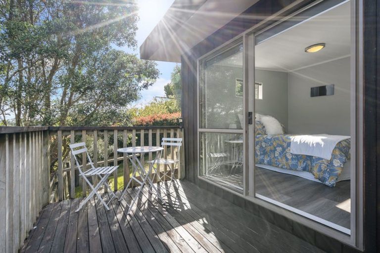 Photo of property in 55 Tram Valley Road, Swanson, Auckland, 0614