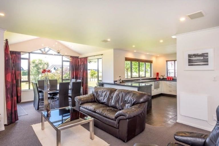 Photo of property in 59 Western Rise, Ohau, Levin, 5570