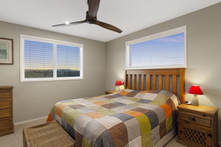 Photo of property in 87 Penetaka Heights, Pyes Pa, Tauranga, 3112