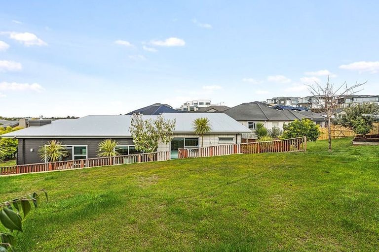 Photo of property in 20 Denham Court, Flagstaff, Hamilton, 3210