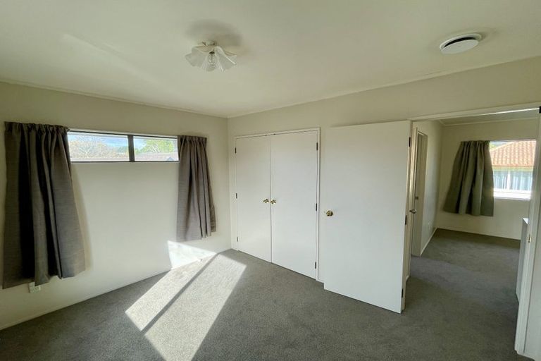 Photo of property in 3/8 Solana Court, Botany Downs, Auckland, 2010