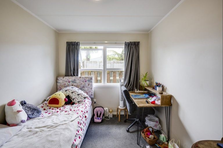 Photo of property in 25 Sunderland Drive, Flaxmere, Hastings, 4120