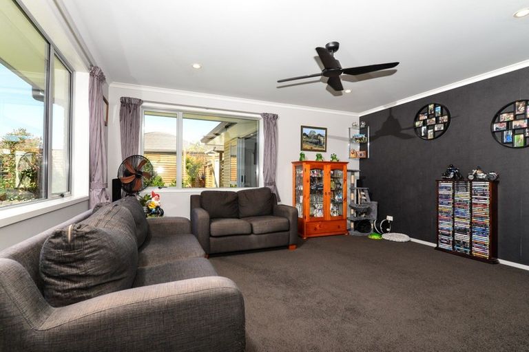 Photo of property in 4 Welwyn Place, Rototuna North, Hamilton, 3210