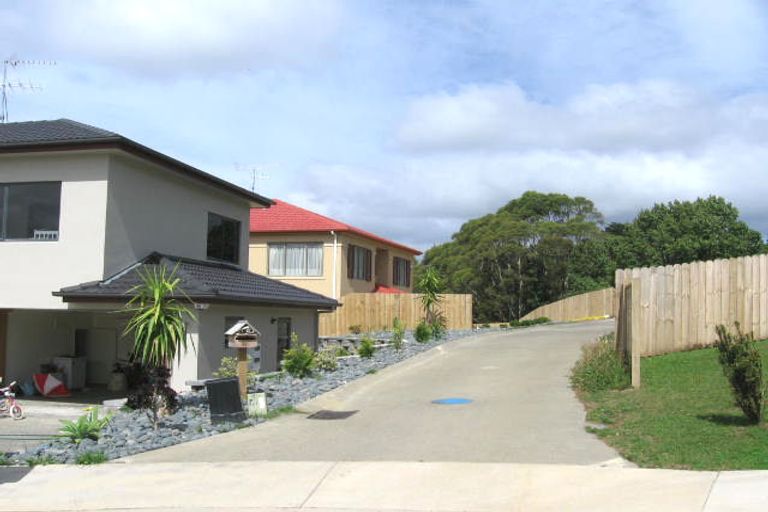 Photo of property in 34 Spoonbill Place, Unsworth Heights, Auckland, 0632