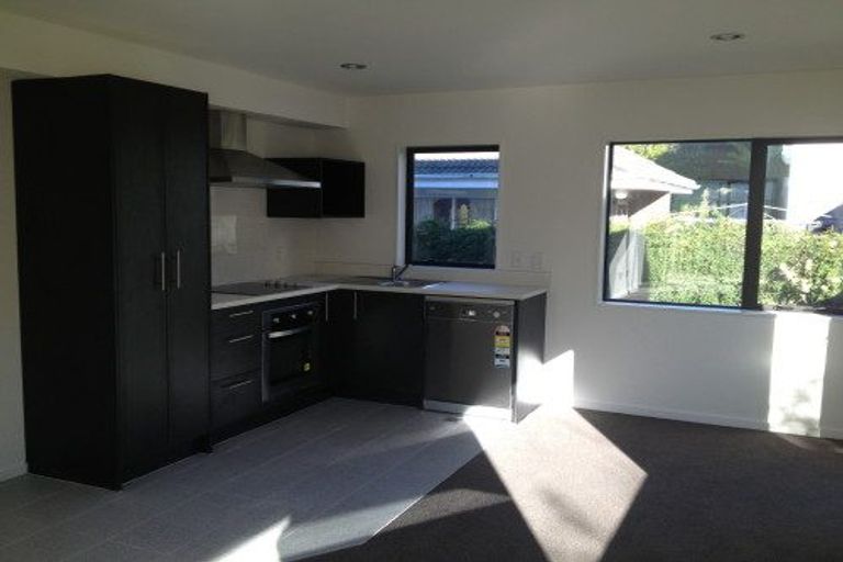 Photo of property in 12/11 Gordon Place, Newtown, Wellington, 6021