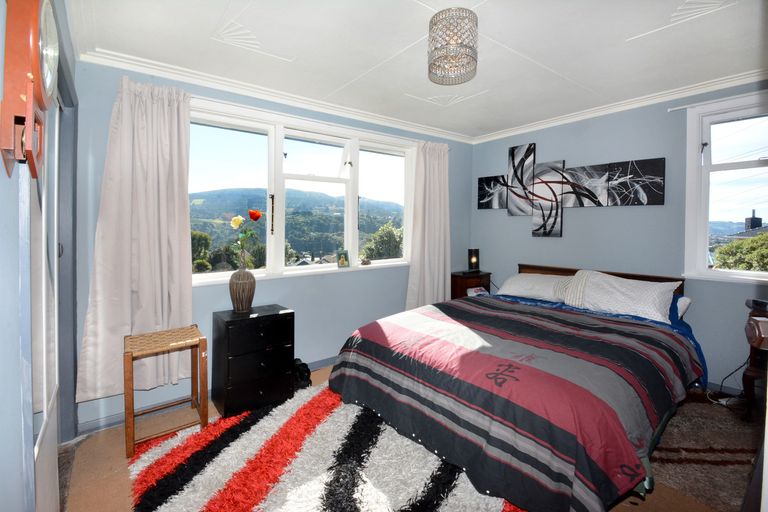 Photo of property in 244 Brockville Road, Brockville, Dunedin, 9011