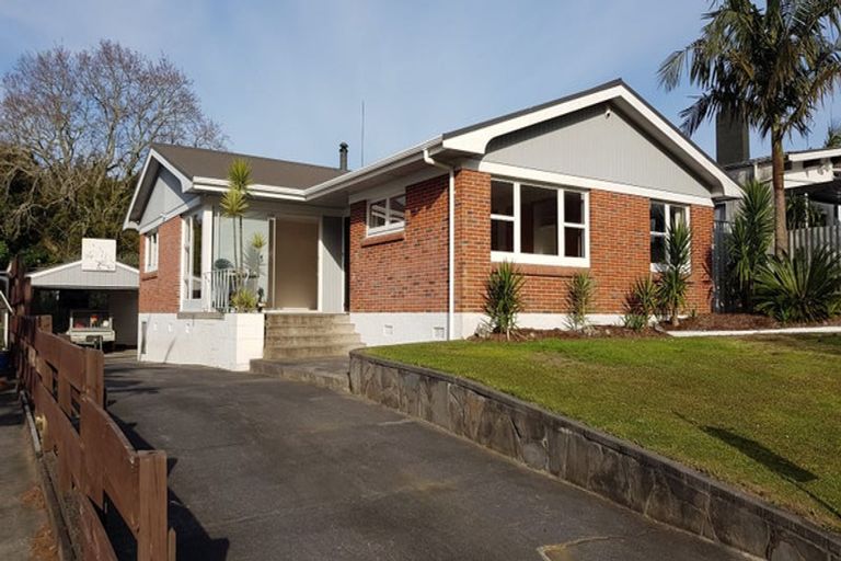 Photo of property in 74 David Avenue, Hillpark, Auckland, 2102