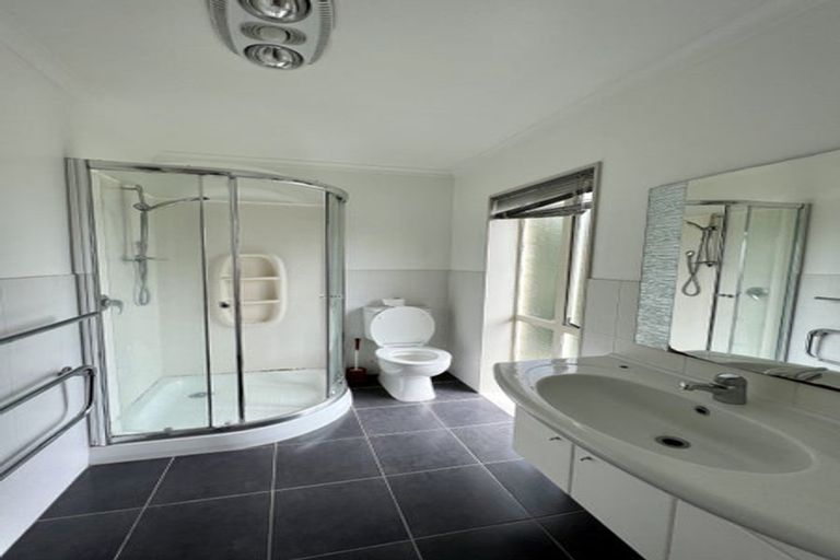 Photo of property in 40a O'halloran Road, Howick, Auckland, 2014