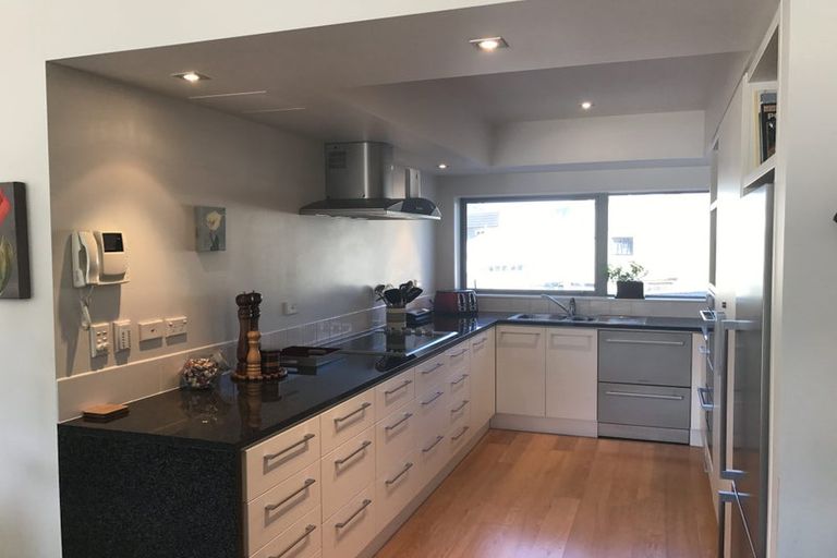 Photo of property in Oxleys Rock Apartments, 204/6 London Quay, Picton, 7220