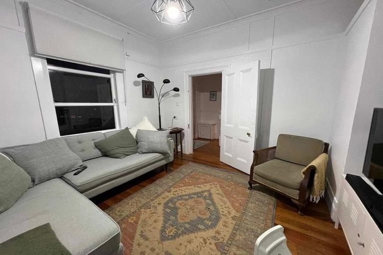 Photo of property in 32-34 Majoribanks Street, Mount Victoria, Wellington, 6011
