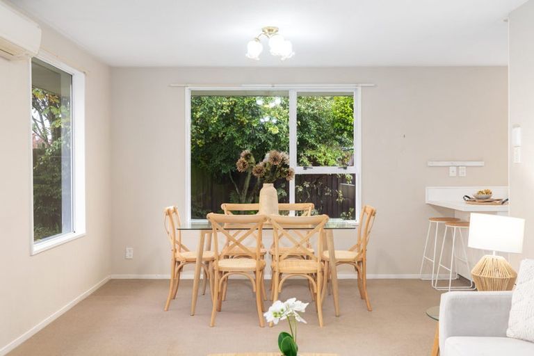 Photo of property in 2/15 Dumfries Drive, Hei Hei, Christchurch, 8042