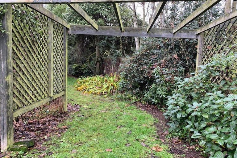 Photo of property in 241 Gap Road West, Winton, 9781