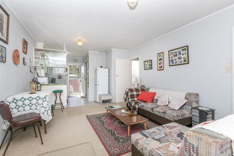 Photo of property in 111a Pine Avenue, Melville, Hamilton, 3206