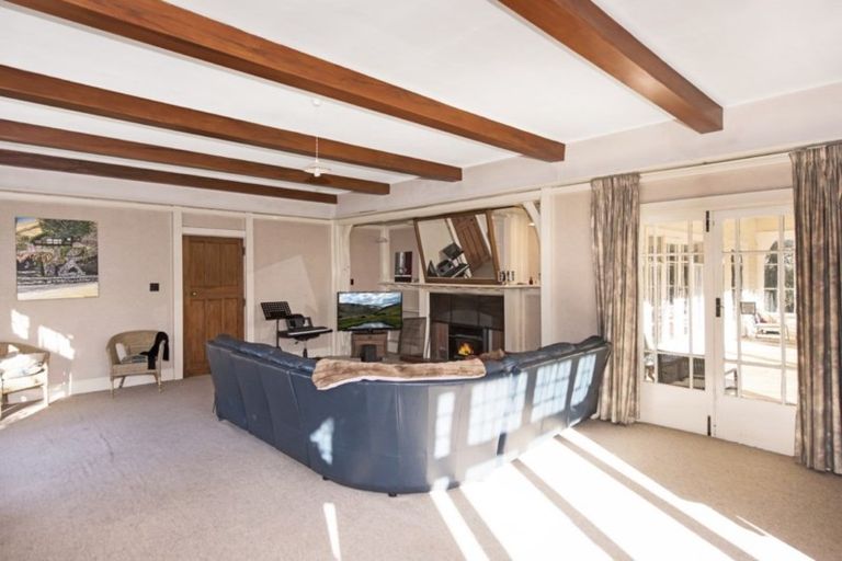 Photo of property in 8 Church Street, Amberley, 7410