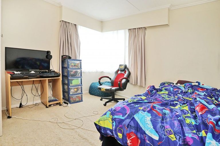 Photo of property in 57 Helmsdale Street, Waverley, Invercargill, 9810