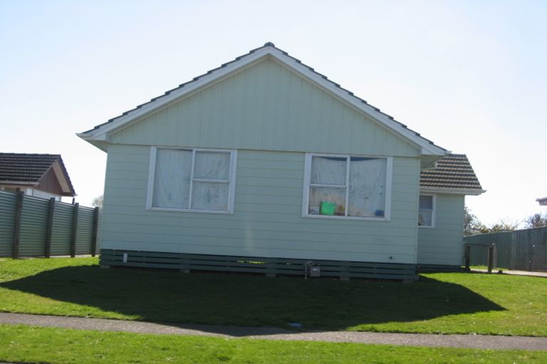 Photo of property in 15 Awatea Street, Levin, 5510