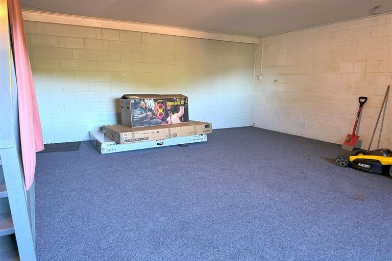 Photo of property in 2 Stanton Crescent, Karoro, Greymouth, 7805