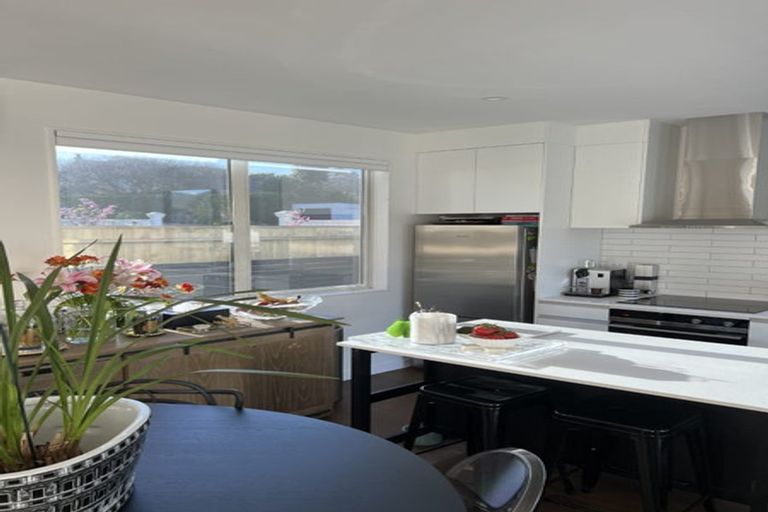 Photo of property in 1/50 Friend Street, Karori, Wellington, 6012