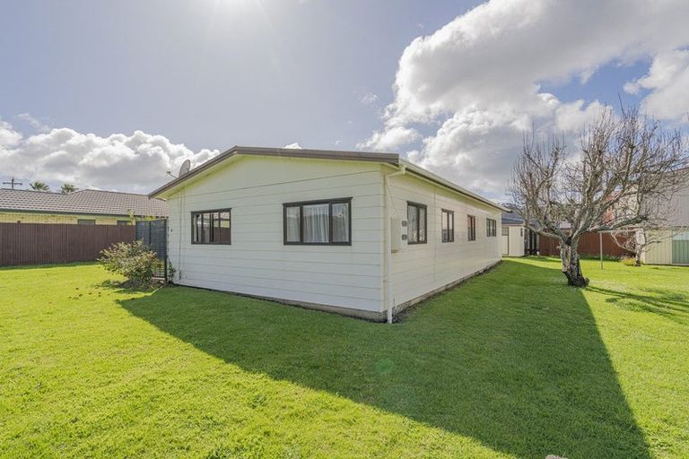 Photo of property in 1a Kenneth Avenue, Whitianga, 3510