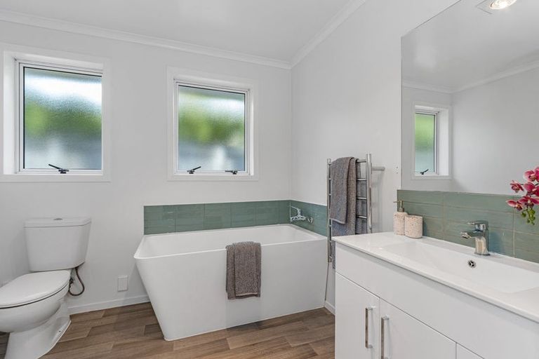 Photo of property in 2/15 Flemington Avenue, North New Brighton, Christchurch, 8083