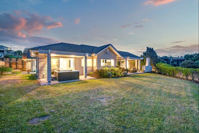 Photo of property in 23 Manhattan Rise, Orewa, 0931