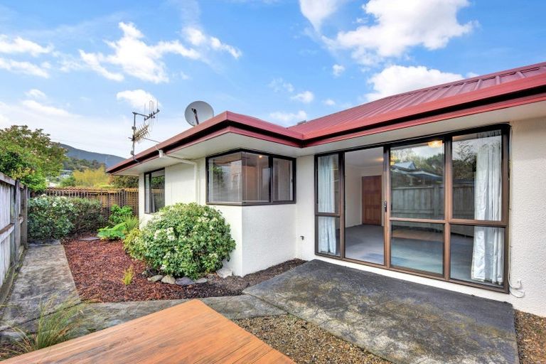 Photo of property in 3/9 Marsden Road, Stoke, Nelson, 7011