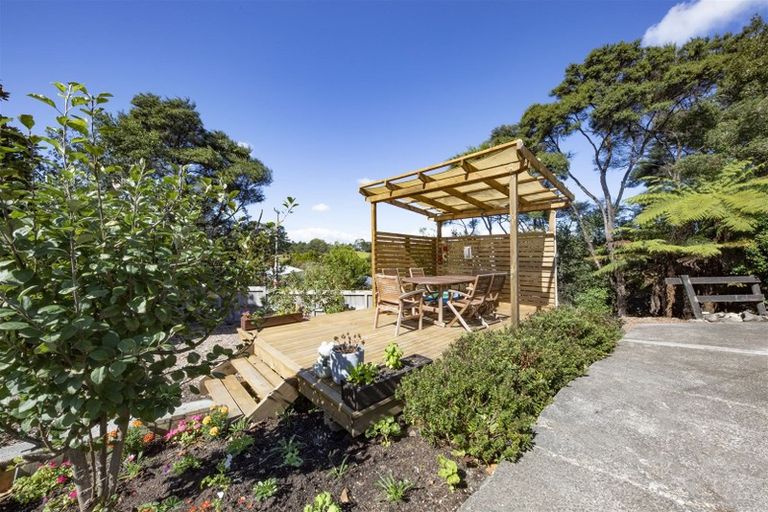 Photo of property in 1/1 Burnham Road, Waitakere, Auckland, 0816