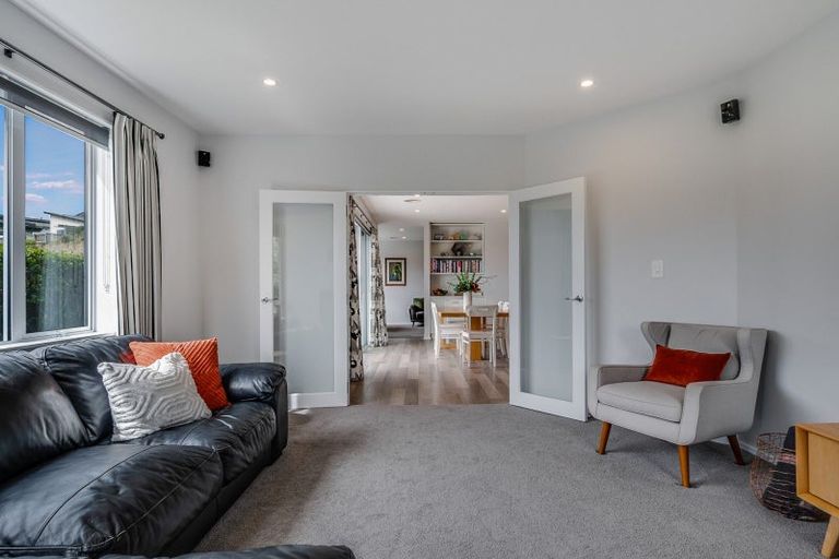 Photo of property in 106 Amesbury Drive, Churton Park, Wellington, 6037