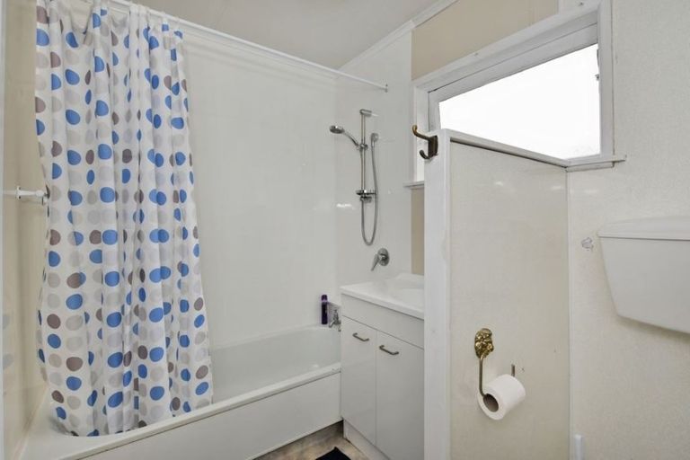 Photo of property in 132 Mill Road, Kensington, Whangarei, 0112