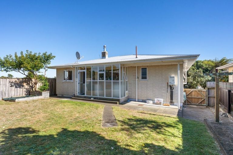 Photo of property in 41 Lupin Road, Otaki, 5512
