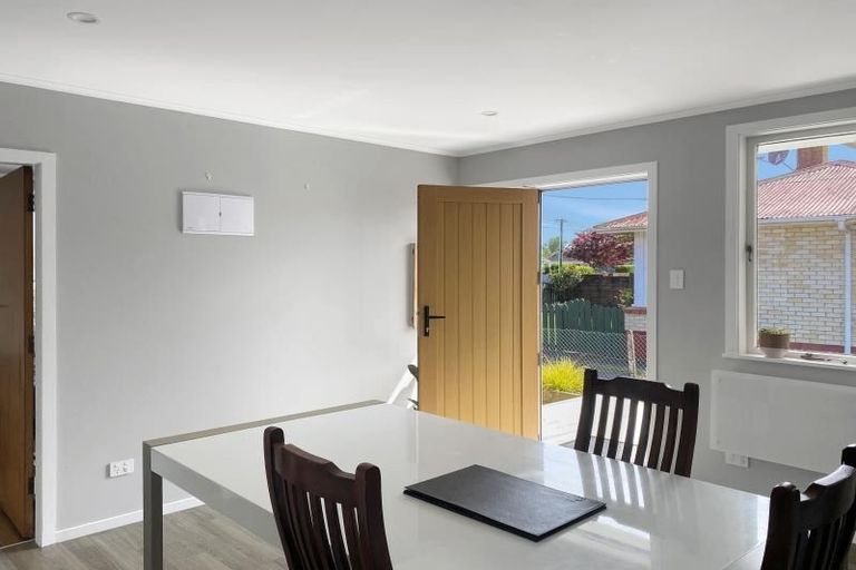 Photo of property in 52 Vardon Road, St Andrews, Hamilton, 3200