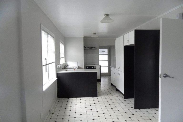 Photo of property in 5 Bythell Street, Wainuiomata, Lower Hutt, 5014