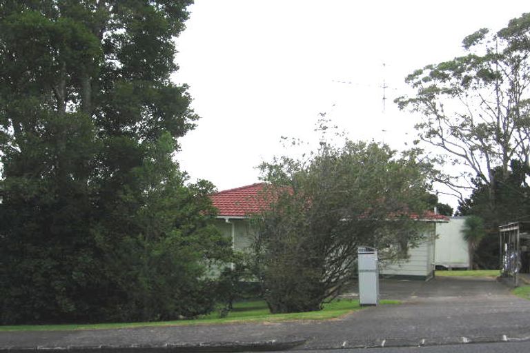 Photo of property in 185 Glengarry Road, Glen Eden, Auckland, 0602